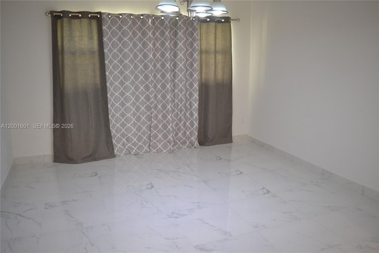 220 NW 87th Ave, Unit K110, Miami, FL 33172 Photo