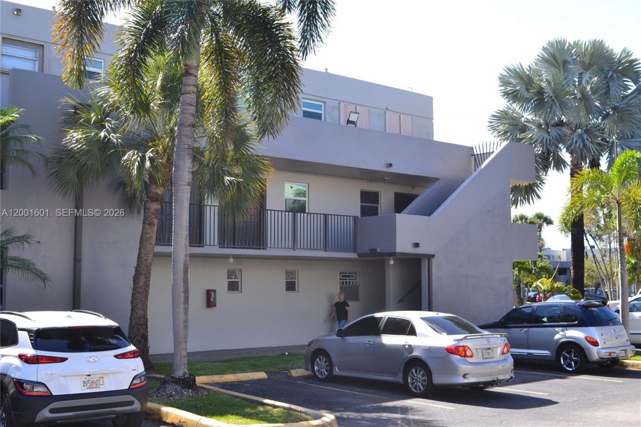 220 NW 87th Ave, Unit K110, Miami, FL 33172 Photo