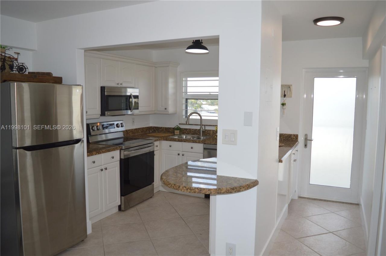 1511 SE 15th Ct, Unit 403, Deerfield Beach, FL 33441 Photo