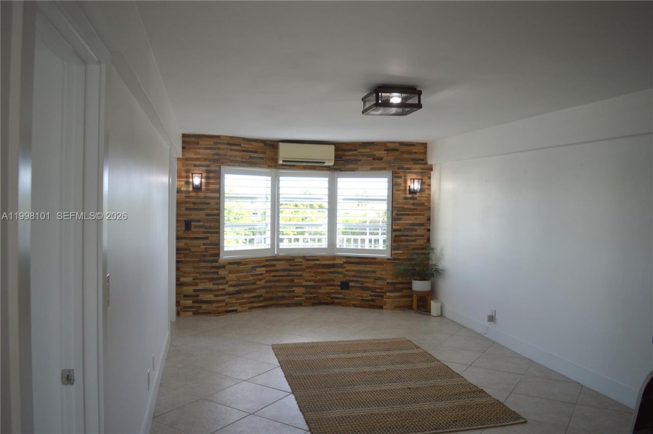 1511 SE 15th Ct, Unit 403, Deerfield Beach, FL 33441 Photo