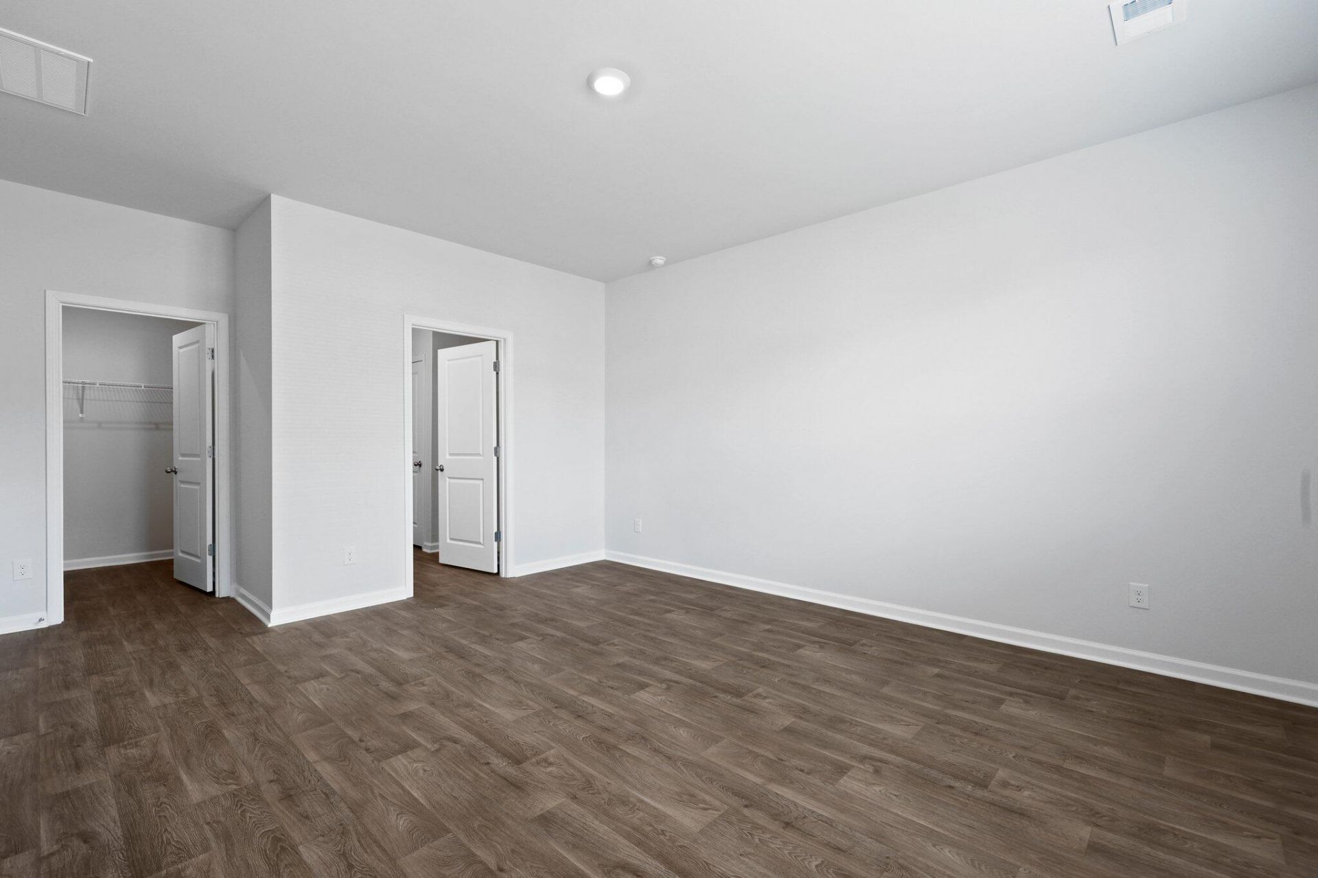 425 Broad Elm Way Photo 8