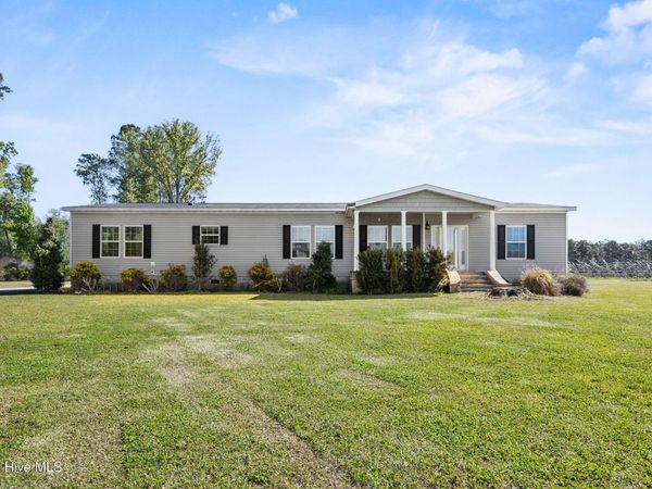 3740 Tuckahoe Road, Ivanhoe, NC 28447