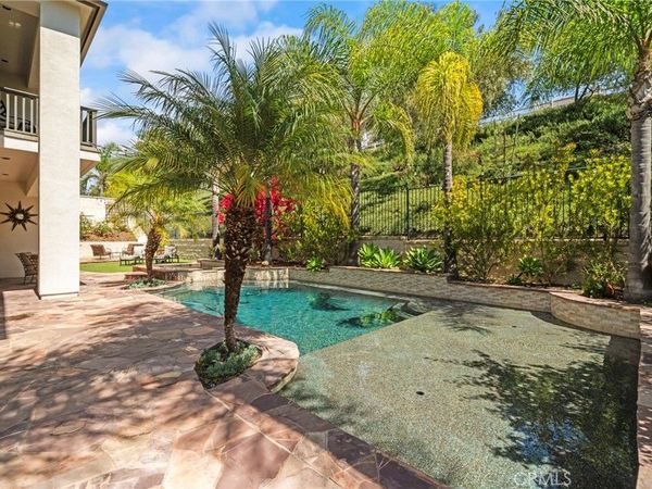 2 Rosana, Coto de Caza, CA 92679