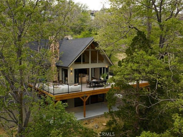 27463 Alpen, Lake Arrowhead, CA 92352