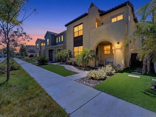 1966 Paseo Lugo, Chula Vista, CA 91913