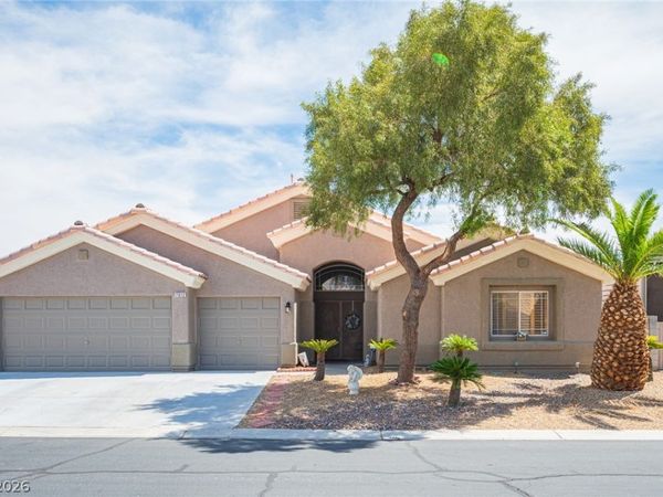 7012 Wild Wave Drive , Las Vegas, NV 89131