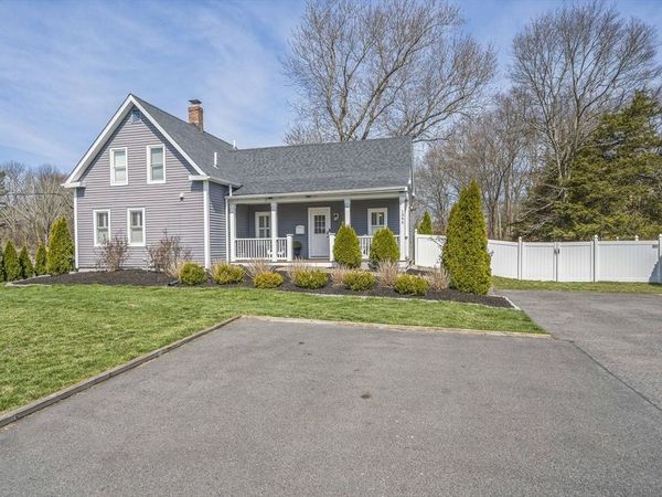 1345 Central St, Stoughton, MA 02072