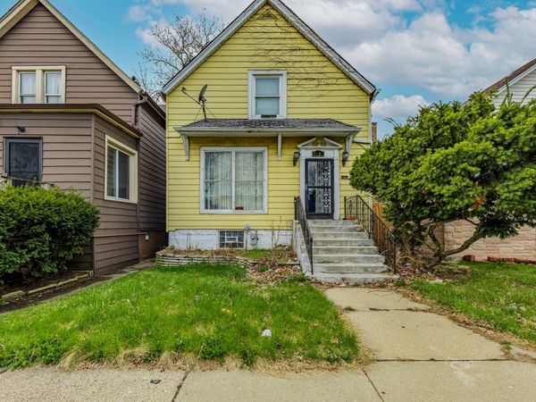 7526 S Merrill Avenue , Chicago, IL 60649