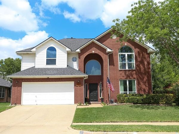 6129 Pebble Creek Drive, North Richland Hills, TX 76180