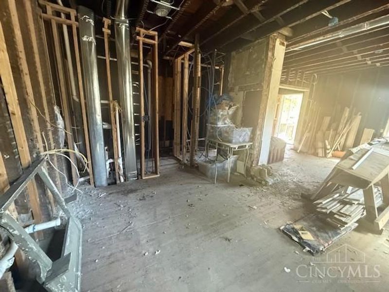 326 Purcell Avenue, Cincinnati, OH 45205 Photo 9