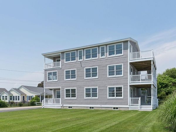 42 Rachel Carson Lane, Wells, ME 04090