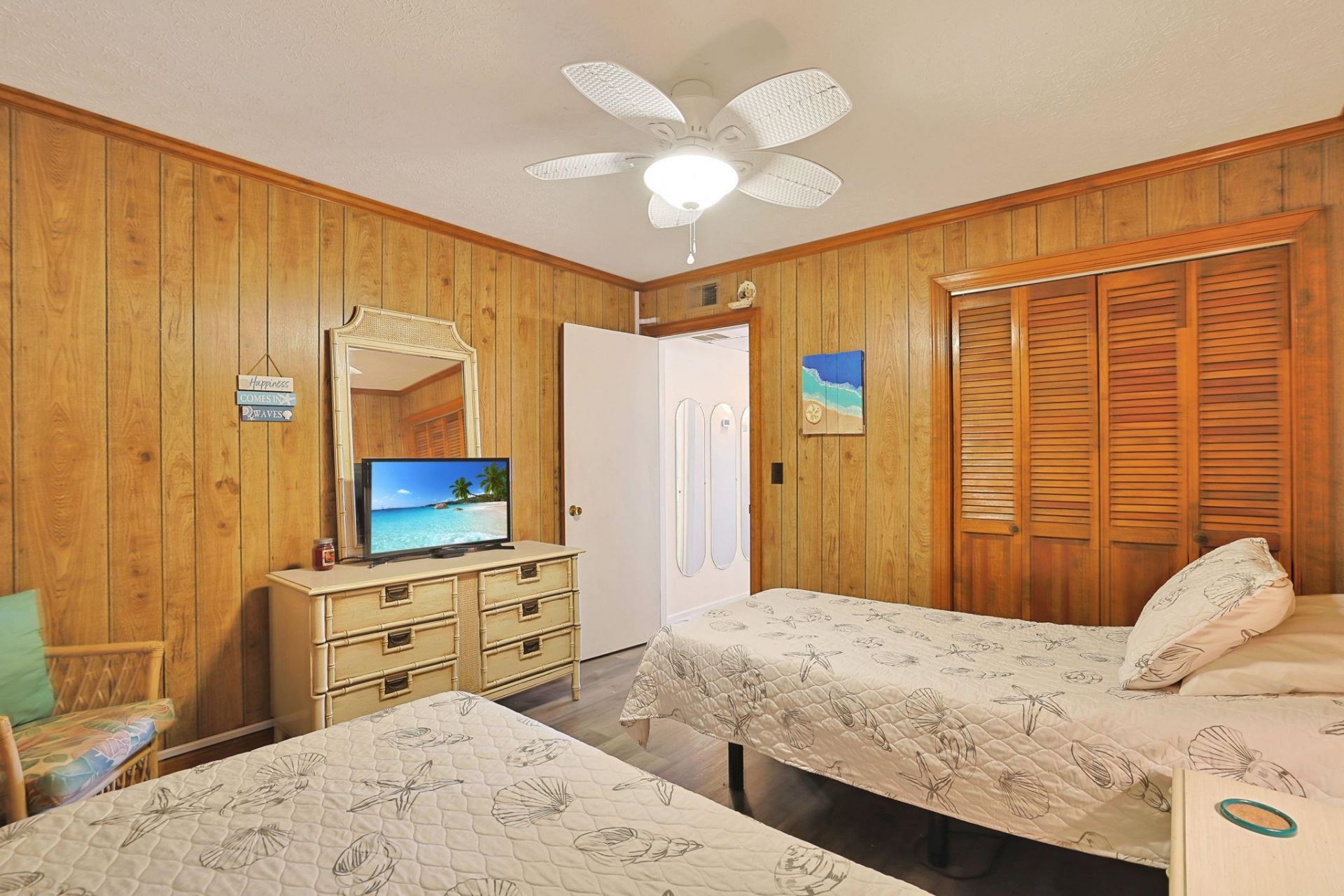 4003 N Ocean Blvd. Photo 16