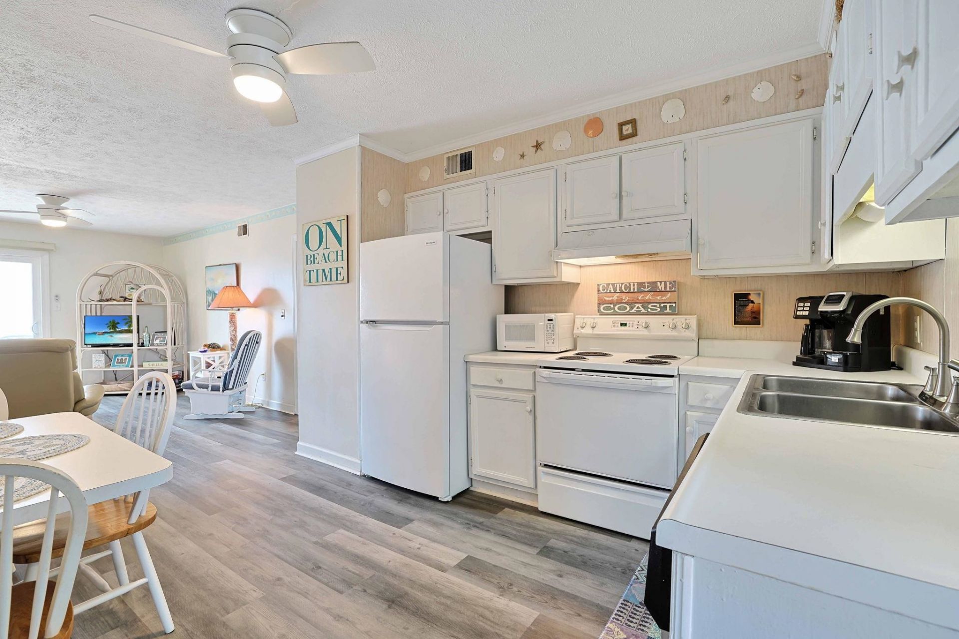 4003 N Ocean Blvd. Photo 9