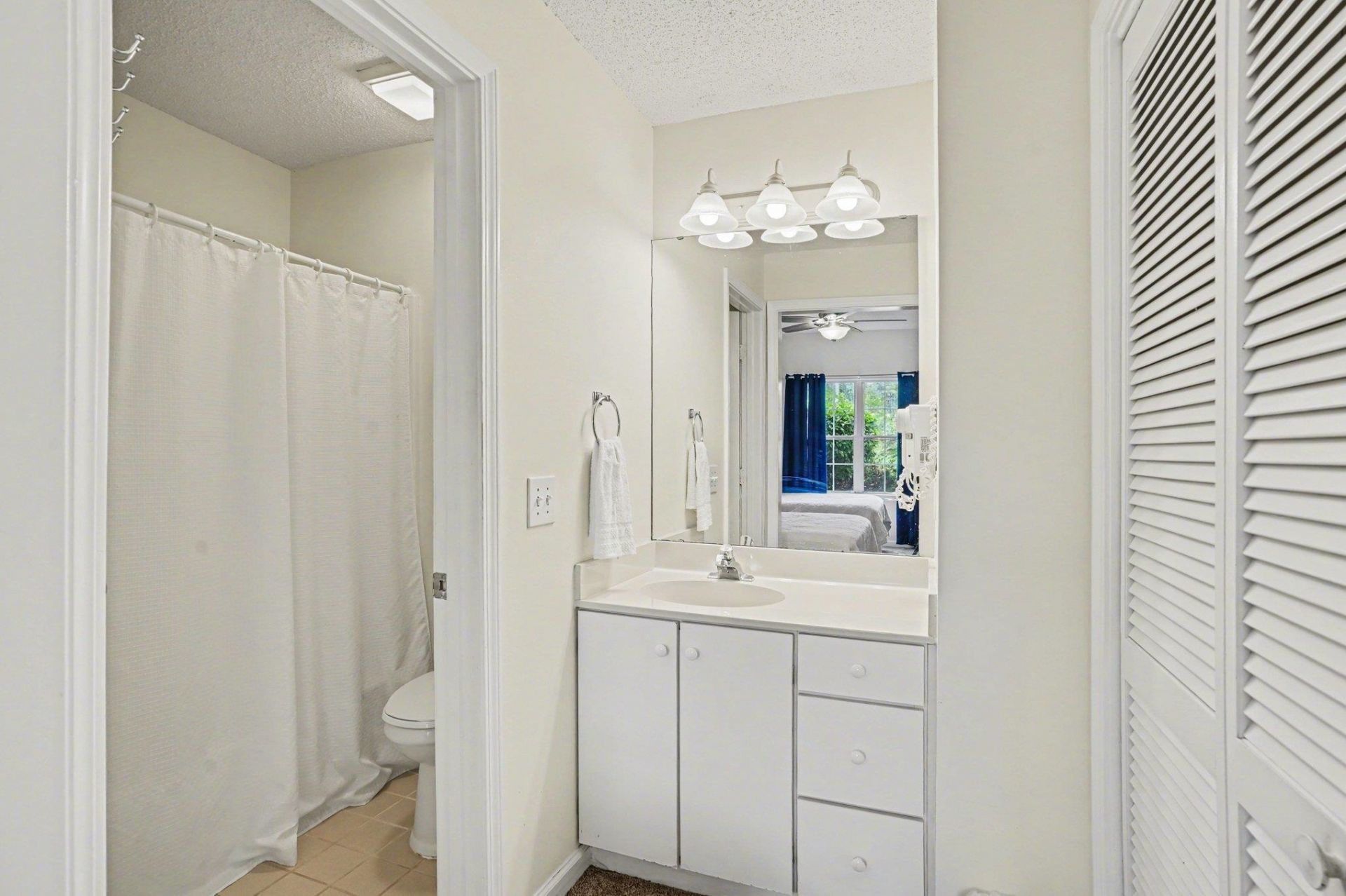 4591 Girvan Dr. Photo 16