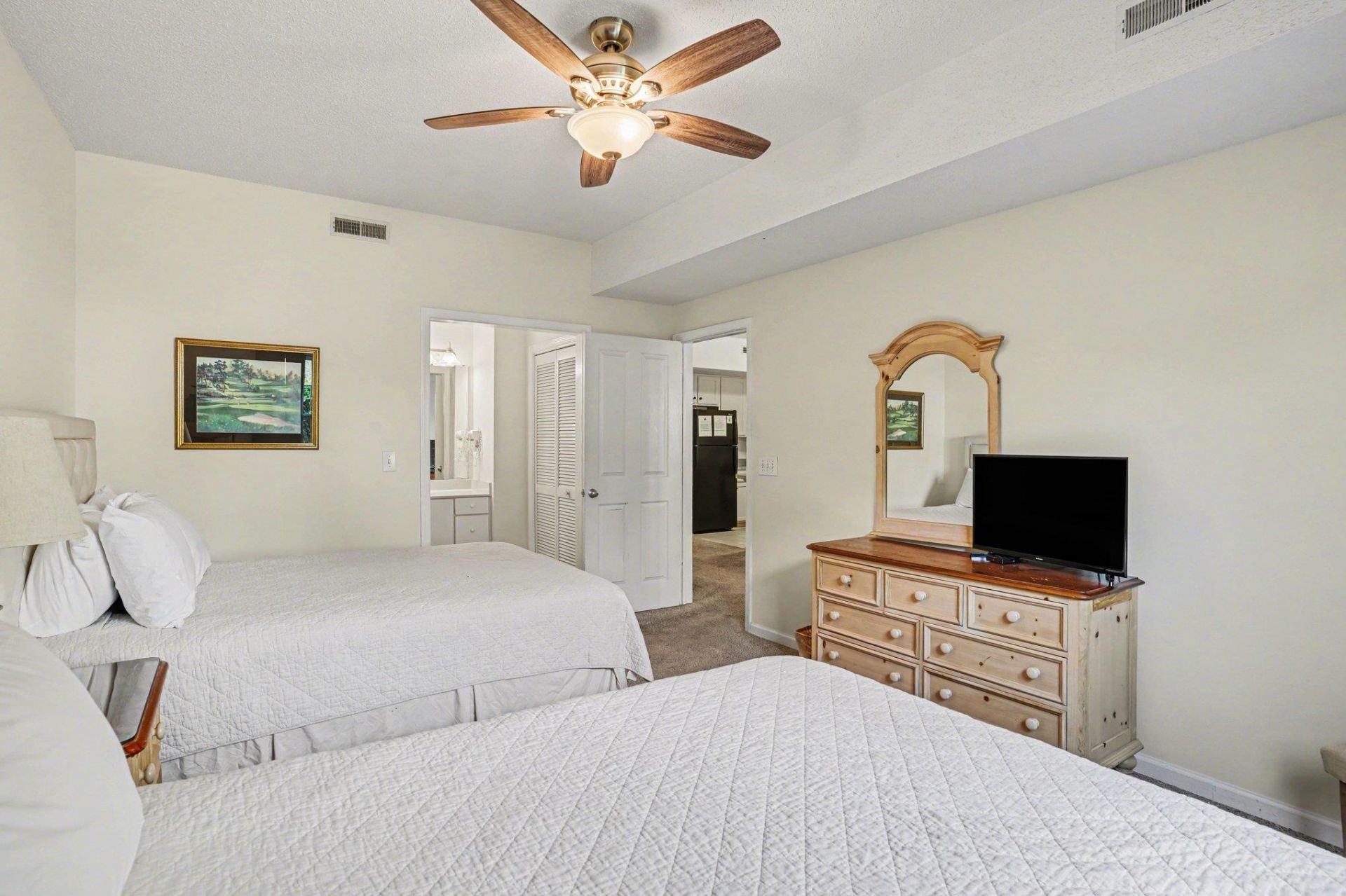 4591 Girvan Dr. Photo 16