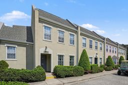 4591 Girvan Dr. photo 4