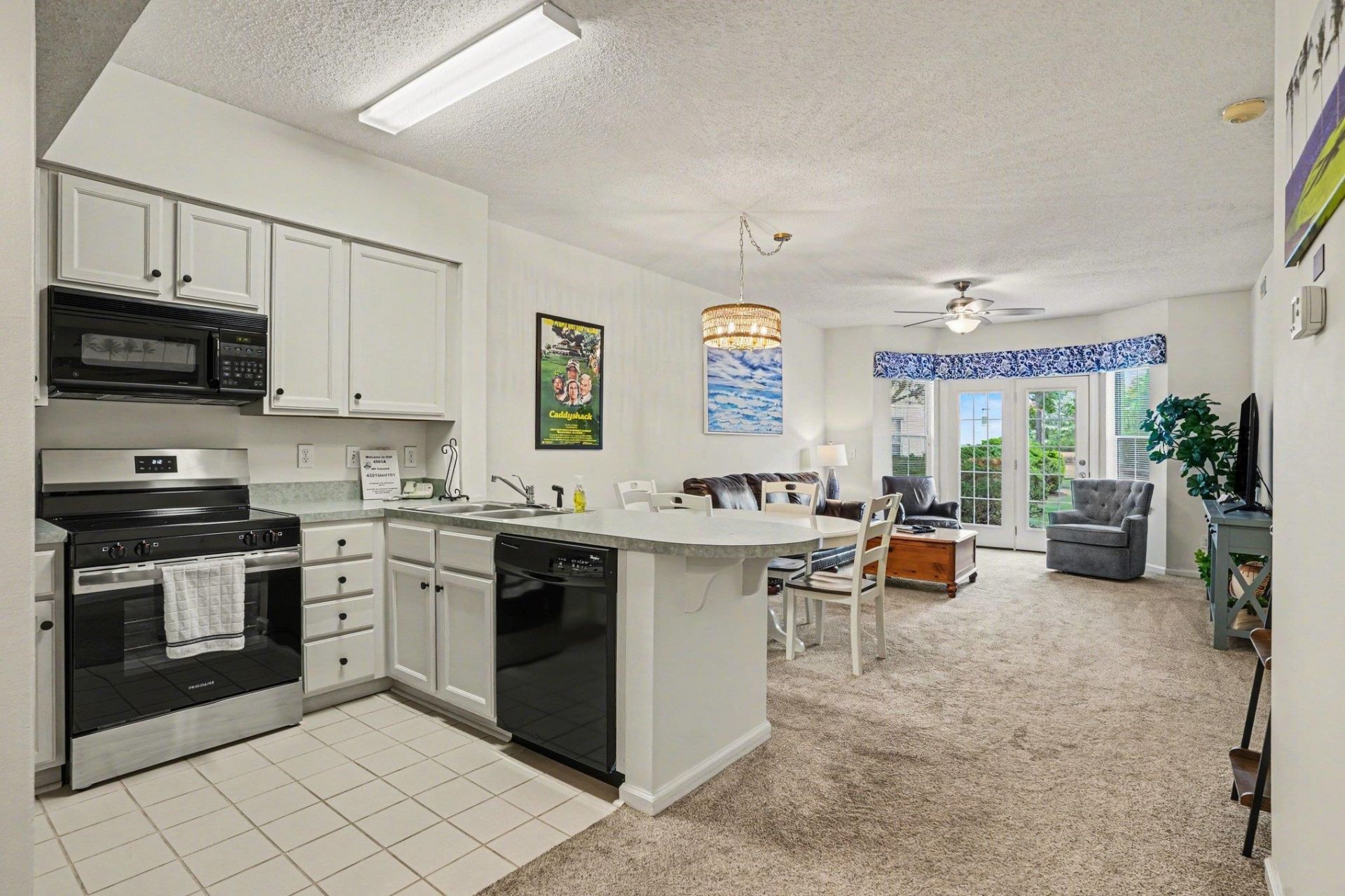 4591 Girvan Dr. Photo 8