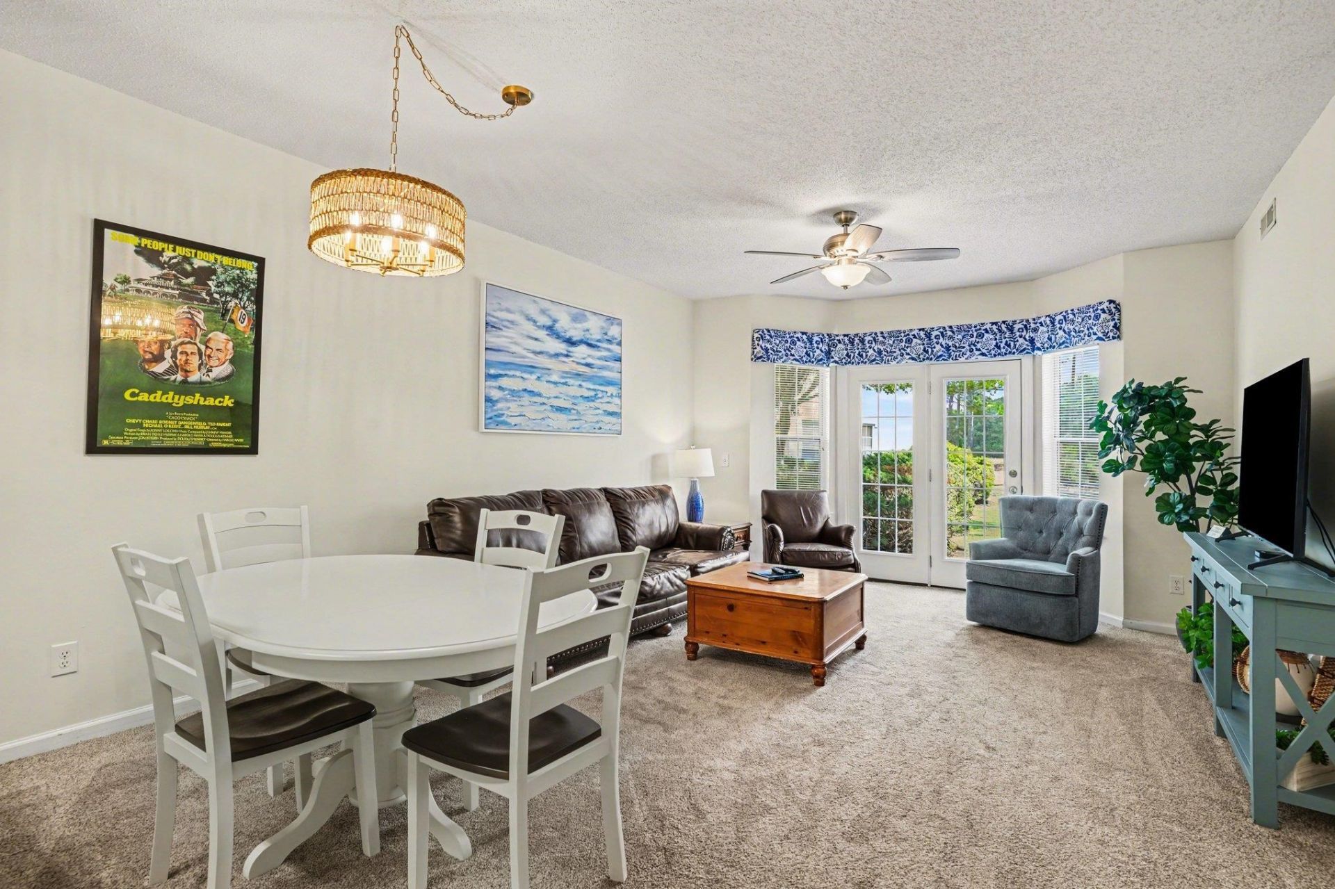 4591 Girvan Dr. Photo 9