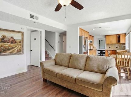 8932 Shady Vista Ct, Elk Grove, CA 95624 Photo