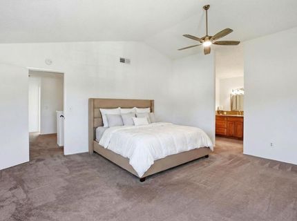 8932 Shady Vista Ct, Elk Grove, CA 95624 Photo