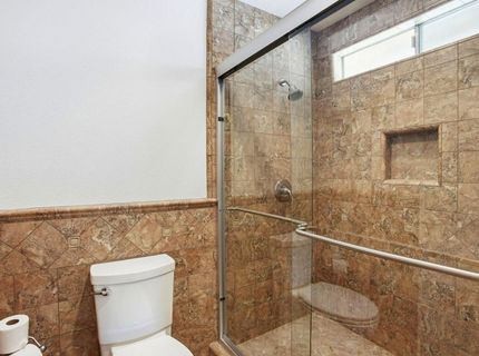 8932 Shady Vista Ct, Elk Grove, CA 95624 Photo