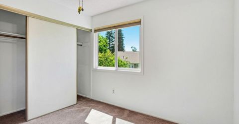 8932 Shady Vista Ct, Elk Grove, CA 95624 Photo