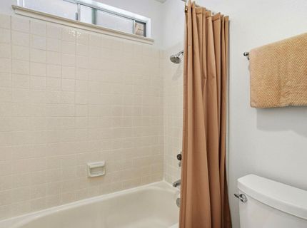 8932 Shady Vista Ct, Elk Grove, CA 95624 Photo