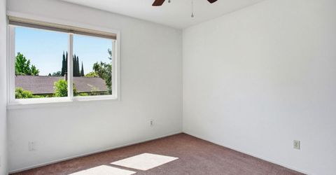 8932 Shady Vista Ct, Elk Grove, CA 95624 Photo