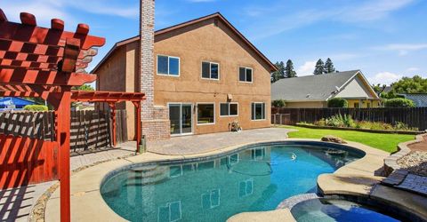 8932 Shady Vista Ct, Elk Grove, CA 95624 Photo