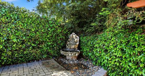 8932 Shady Vista Ct, Elk Grove, CA 95624 Photo