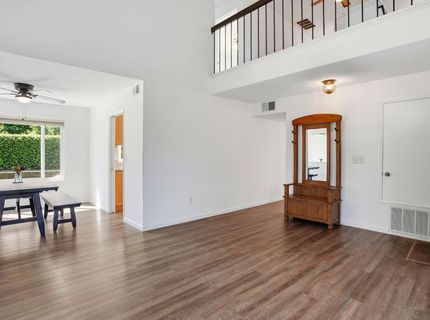 8932 Shady Vista Ct, Elk Grove, CA 95624 Photo