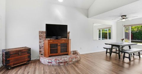 8932 Shady Vista Ct, Elk Grove, CA 95624 Photo