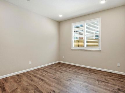 10032 Wagoner Way, Elk Grove, CA 95757 Photo