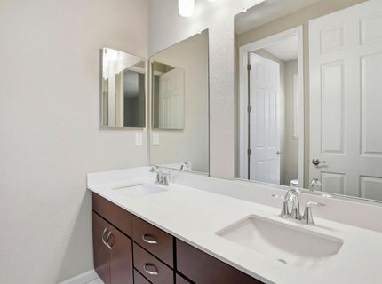 10032 Wagoner Way, Elk Grove, CA 95757 Photo