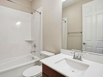 10032 Wagoner Way, Elk Grove, CA 95757 Photo