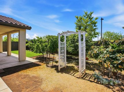 10032 Wagoner Way, Elk Grove, CA 95757 Photo