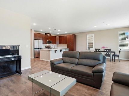 10032 Wagoner Way, Elk Grove, CA 95757 Photo