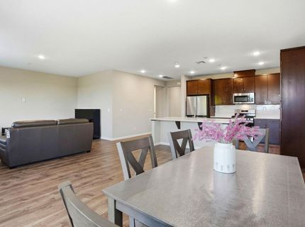 10032 Wagoner Way, Elk Grove, CA 95757 Photo