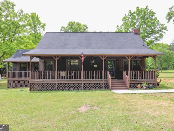 321 S Steele Bridge Road, Eatonton, GA 31024