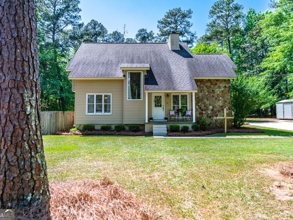 692 Fairmont Drive, Macon, GA 31210