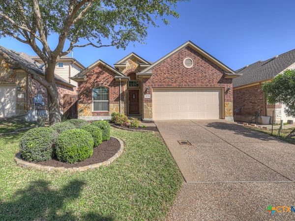 1176 Legacy Drive , New Braunfels, TX 78130
