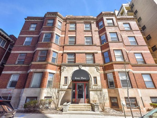 1816 E Kane PLACE, Milwaukee, WI 53202