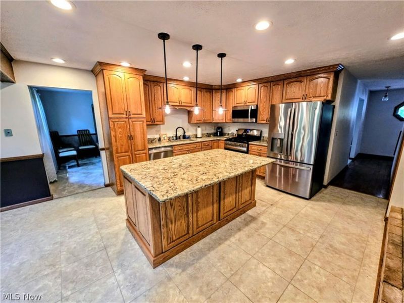 121 Beckett Court, Saint Clairsville, OH 43950 Photo 8