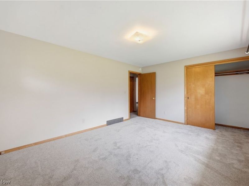 9231 King Graves Road NE, Warren, OH 44484 Photo 24