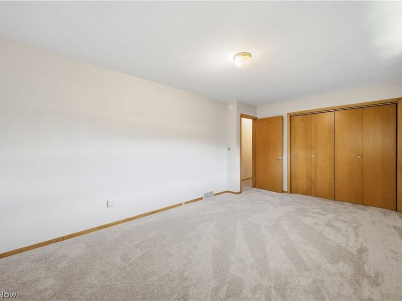 9231 King Graves Road NE, Warren, OH 44484 Photo 32