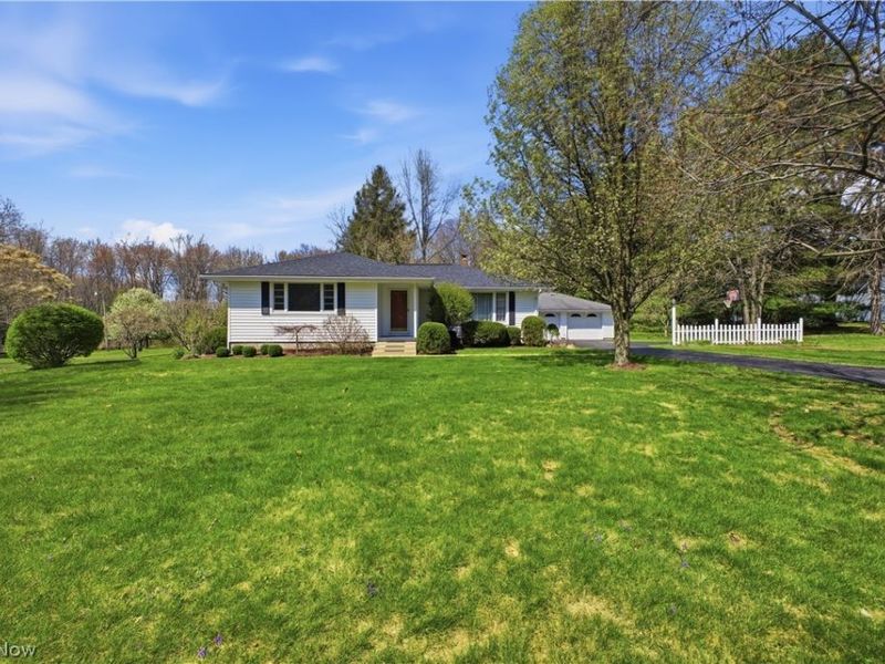 9231 King Graves Road NE, Warren, OH 44484 Photo 4