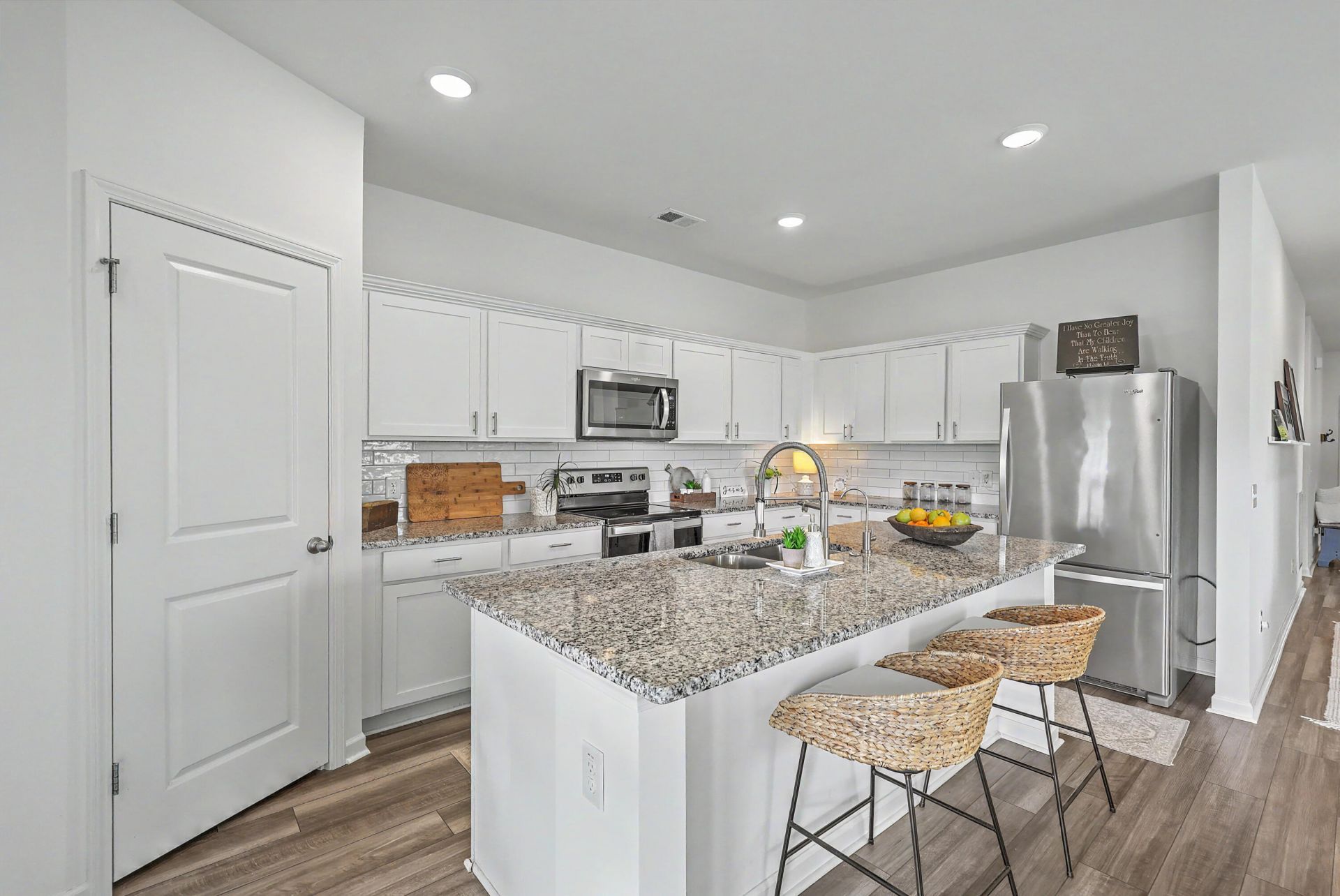 614 Polaris Way Photo 12