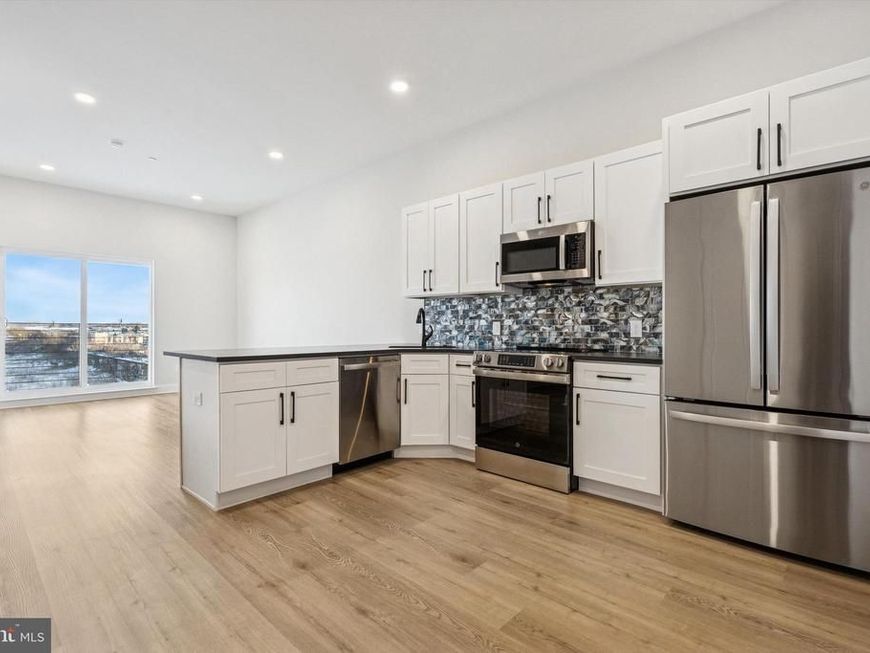 2157 E Lehigh Avenue, Philadelphia, PA 19125 Main Photo