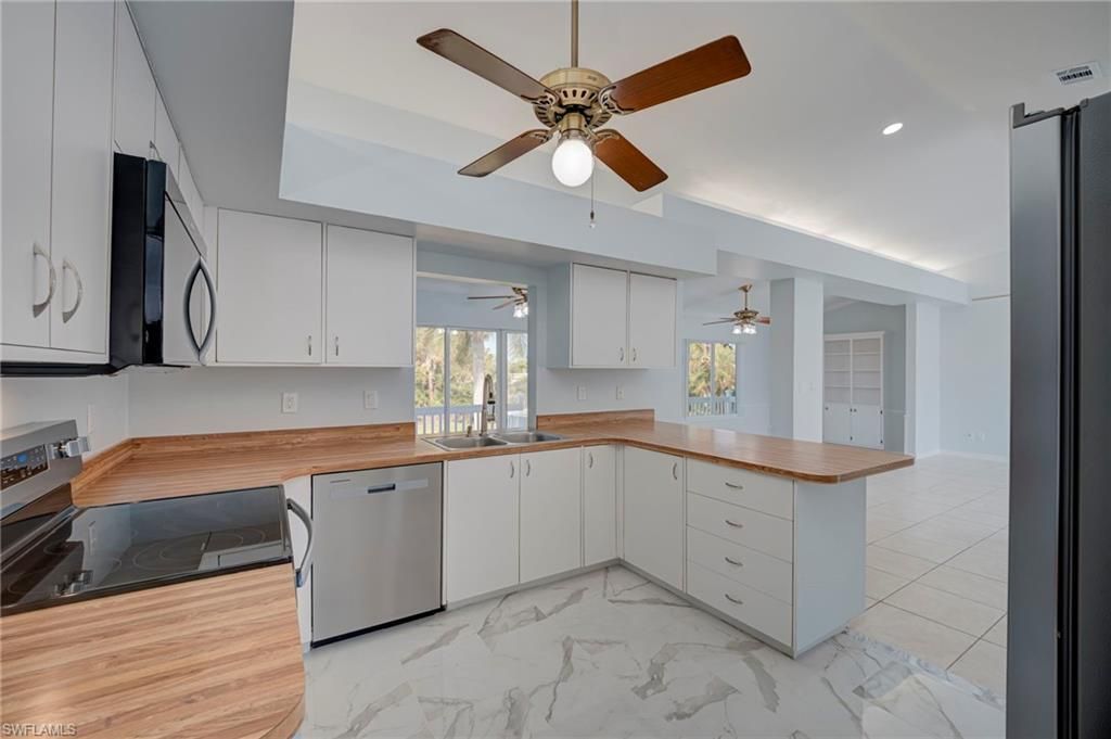 16380 Arbor Ridge Dr, Fort Myers, FL 33908 Photo