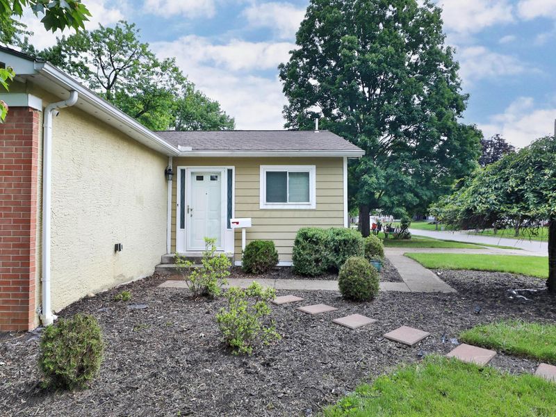 184 Melbourne Place, Worthington, OH 43085 Photo 4